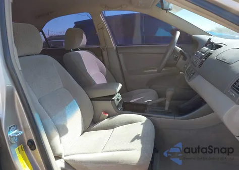 2002 Toyota Camry Le V6 from USA, damaged, VIN 4T1BF30K52U025784